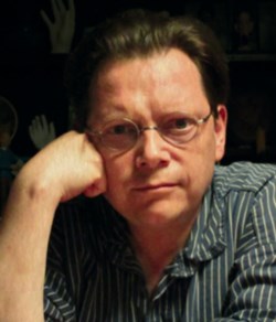 Foto di Edward Carey