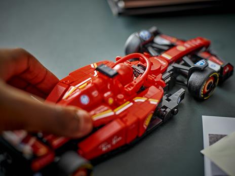 LEGO Speed Champions Auto da corsa F1® Ferrari SF-24 - 8