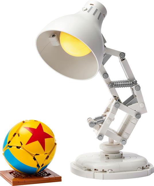 LEGO Ideas (21357). Disney Pixar Luxo Jr - 2
