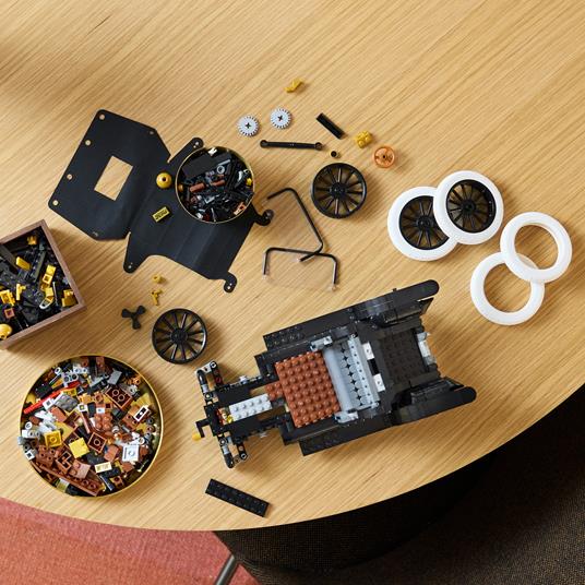 LEGO Icons (11376). Ford Model T - 5