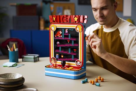 LEGO Super Mario (72051). Arcade Donkey Kong - 11