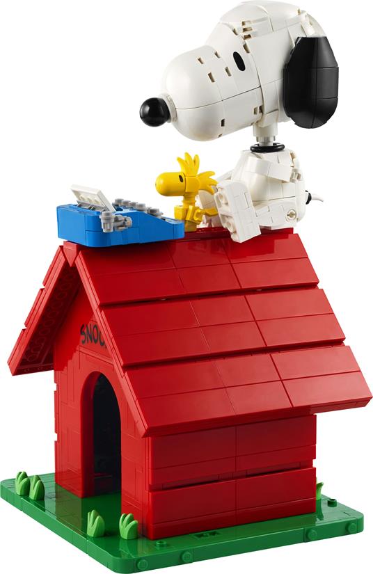 LEGO (21368). Peanuts: la Cuccia di Snoopy - 2