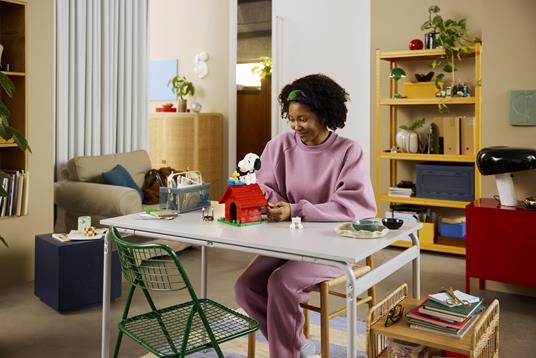 LEGO (21368). Peanuts: la Cuccia di Snoopy - 3