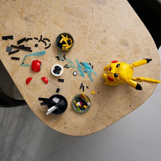 LEGO Pokemon (72152). Pikachu e Poké Ball - 5