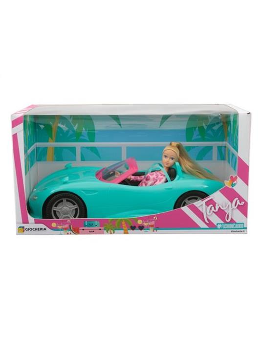 Tanya Bambola con auto cabrio